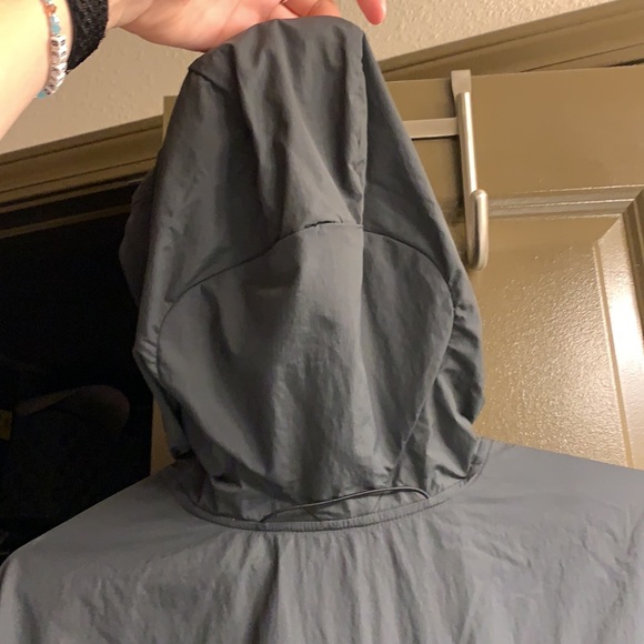 Brand new Nike running jacket - Picture 6 of 6